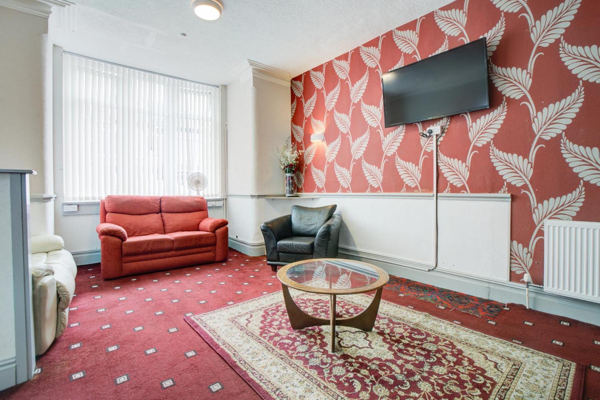 The Sandringham Court Hotel & Apartment Welcoming Large And Small Groups For 15 Years Blackpool Exterior foto