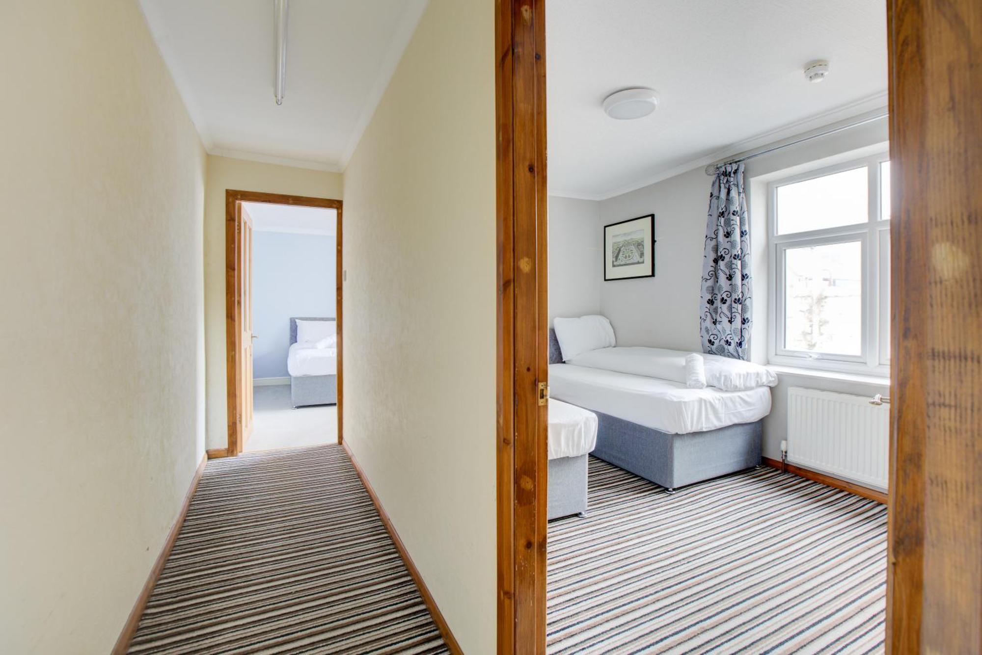 The Sandringham Court Hotel & Apartment Welcoming Large And Small Groups For 15 Years Blackpool Exterior foto